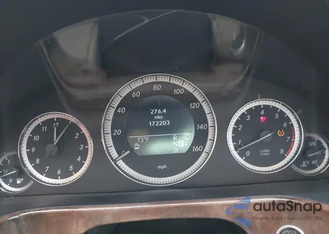 2010 Mercedes-Benz E 350 4Matic z USA, uszkodzony, nr VIN WDDHF8HB0AA088684